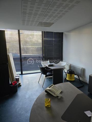 Immeuble mixte de 270 m²