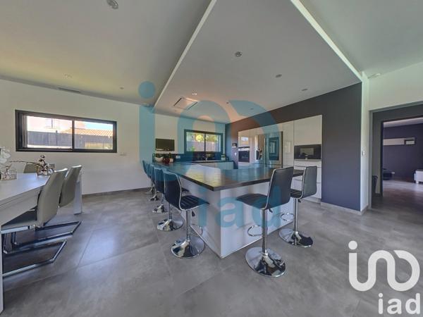 Maison à vendre 9 pièces 211 m² Les Arcs