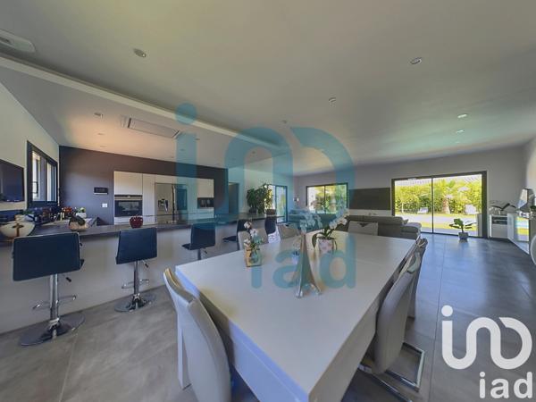 Maison à vendre 9 pièces 211 m² Les Arcs