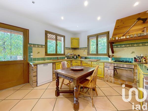 Maison à vendre 7 pièces 198 m² Fayence