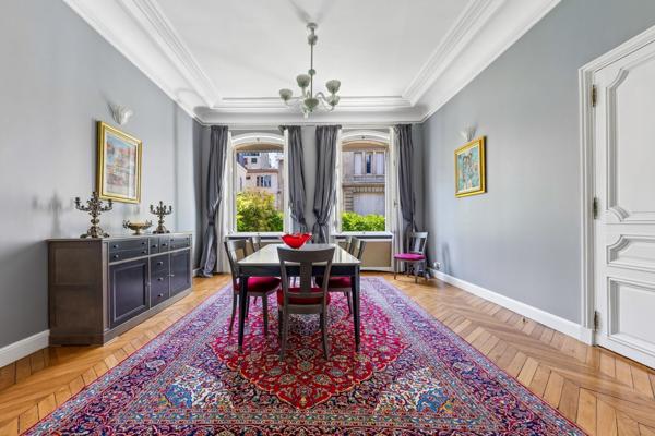 Vente Hôtel particulier Paris 16 8 Pièces 450 m²