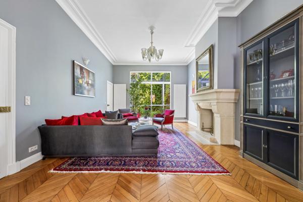 Vente Hôtel particulier Paris 16 8 Pièces 450 m²