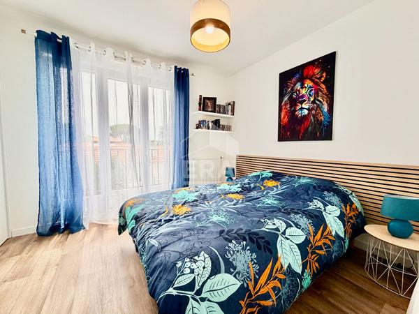 Appartement  T3  la Hume - 61.71 m2 - terrasse + 3 parkings