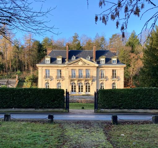 Vente Château Saint-Pierre-du-Vauvray 18 Pièces 900 m²