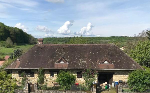 Maison à vendre    6 pièces • 165 m2 Mouchard