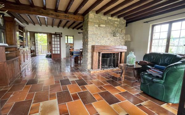 Maison à vendre    6 pièces • 165 m2 Mouchard