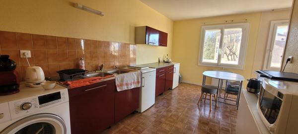 Appartement Poitiers 2 pièces 55 m2 proche FACS