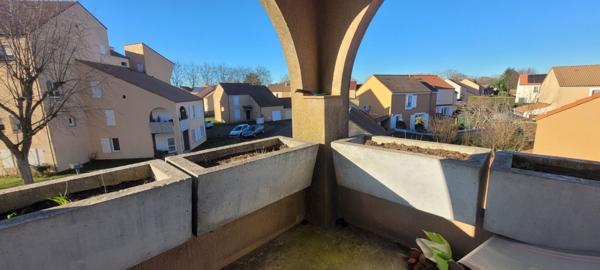 Appartement Poitiers 2 pièces 55 m2 proche FACS