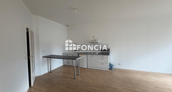 Location Appartement 2 pièces 59.85 m² - Villeneuve-sur-lot 47300