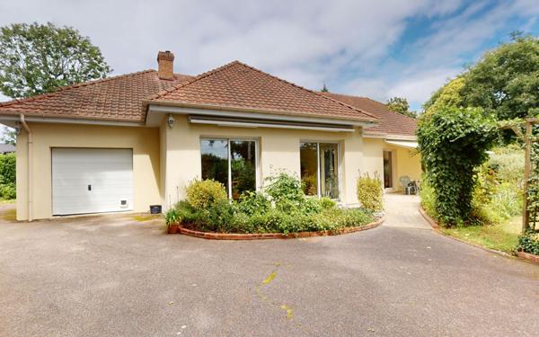 Maison à vendre    5 pièces •  Octeville-sur-Mer