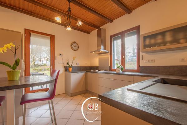 Maison aux Marches, 5 chambres et terrain d’1 hectare