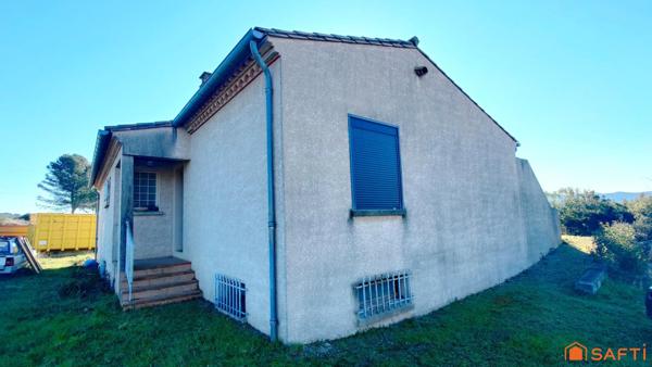 Maison de plein pied au calme avec grand sous sol