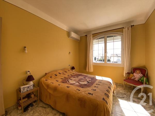 Maison à vendre  8 pièces - 186,96 m2 VIAS - 34