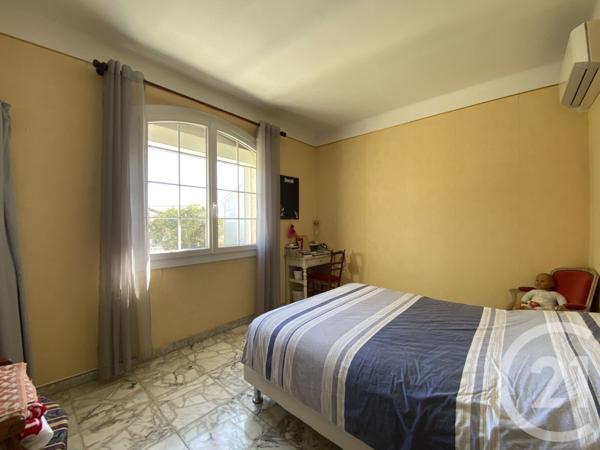 Maison à vendre  8 pièces - 186,96 m2 VIAS - 34