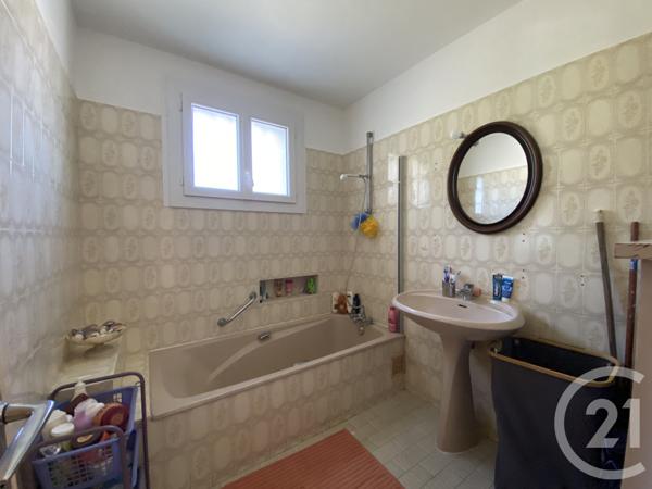 Maison à vendre  8 pièces - 186,96 m2 VIAS - 34