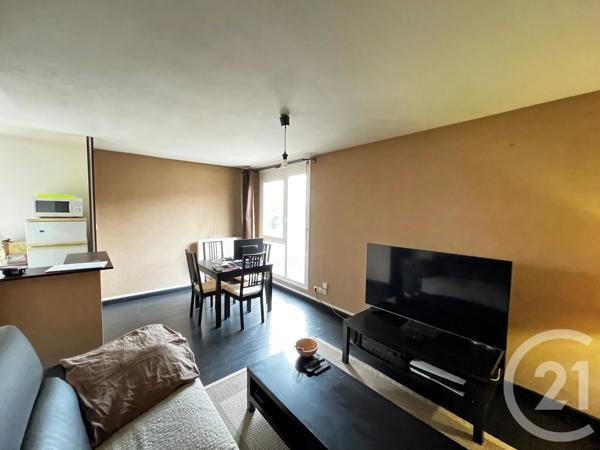 Appartement F3 à vendre  3 pièces - 70 m 2   SCHILTIGHEIM  - 67