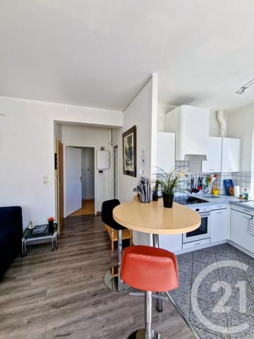 Immeuble à vendre  398 m 2   GANDRANGE  - 57