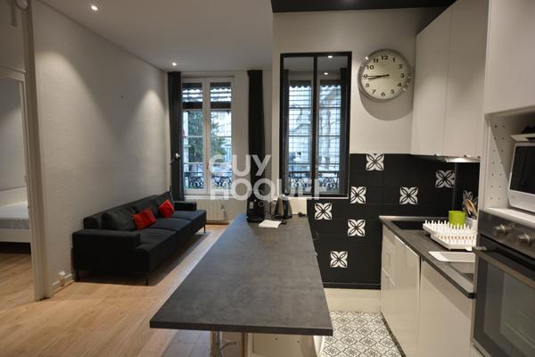 LYON 1 FRESQUE DES LYONNAIS - Appartement T2 - 43.61 m2 - loué meublé