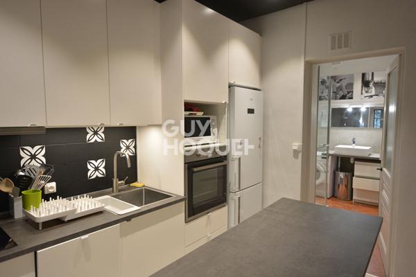 LYON 1 FRESQUE DES LYONNAIS - Appartement T2 - 43.61 m2 - loué meublé