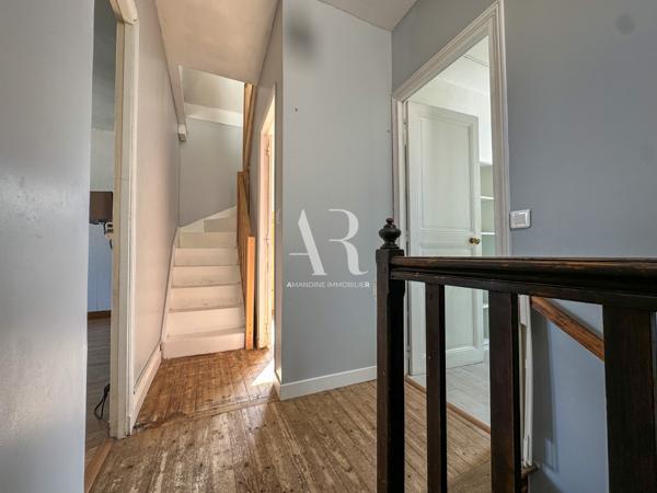 Saint-Maur-des-Fossés (94100) Maison familiale avec sous-sol total, garage et jardin