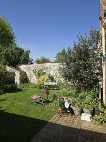 À vendre - Maison ancienne, 8 pièces située à Périgny (94520)