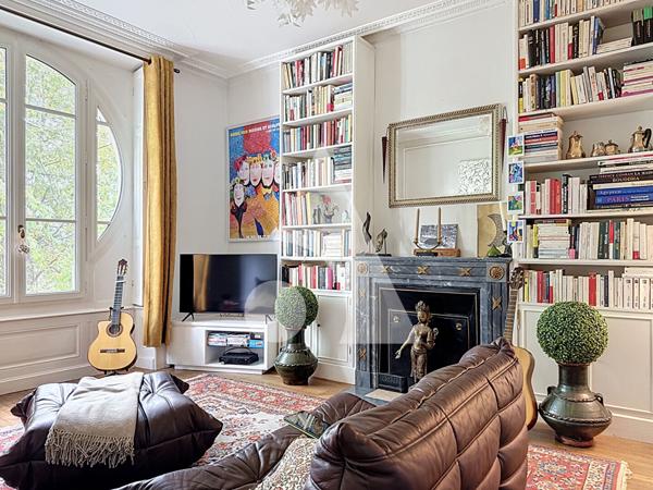 Maison 5 pièces 196 m2