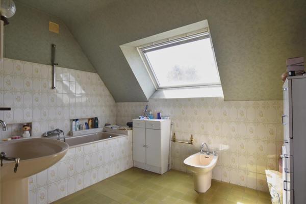 Maison à DOUARNENEZ, 29100 - 5 pièces 145m²