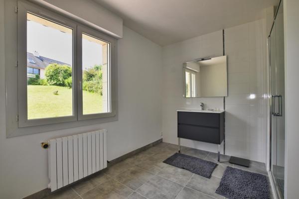 Maison à DOUARNENEZ, 29100 - 5 pièces 145m²