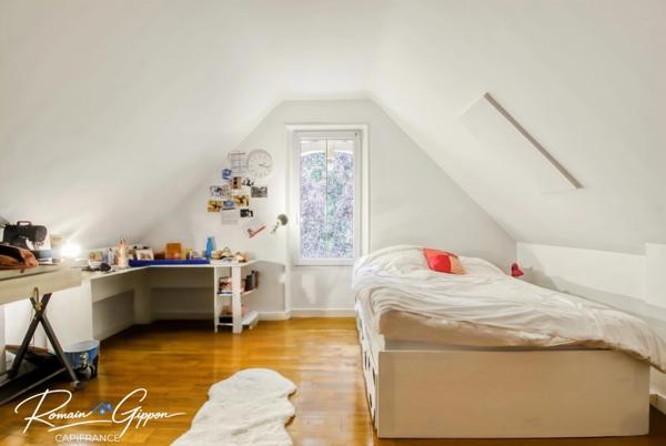 MAISON DE PRESTIGE SUR LES HAUTEURS DE NANCY – Parc arboré, vue exceptionnelle, piscine et jacuzzi – 10 pièces 298m2 NANCY (54)