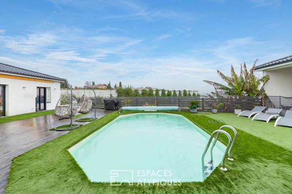 Villa moderniste avec piscine au coeur du Quartier du Fau