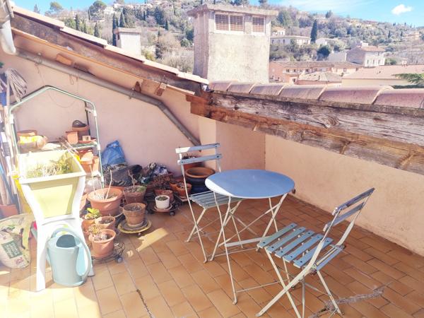 Draguignan centre bel F4 en duplex terrasse 4eme et dernier ascenceur 218000€ dpe C Draguignan (83300)