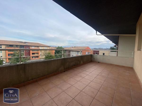 Appartement à louer 3 pièces 67.67m²