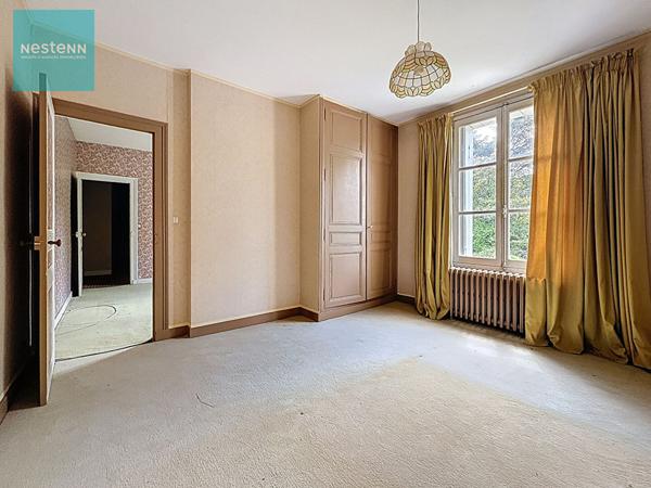 Propriété centre Amboise, 256m² habitables sur parc de 3700m².