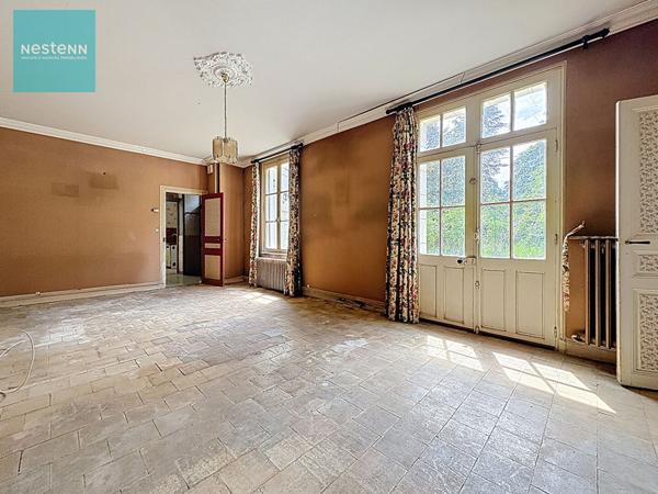 Propriété centre Amboise, 256m² habitables sur parc de 3700m².