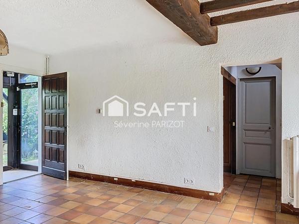 Maison avec garage et jardin - quartier centre ville