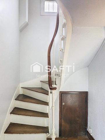 Maison avec garage et jardin - quartier centre ville