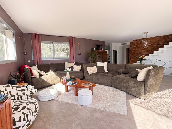 Vallauris - Villa contemporaine neuve avec vue mer