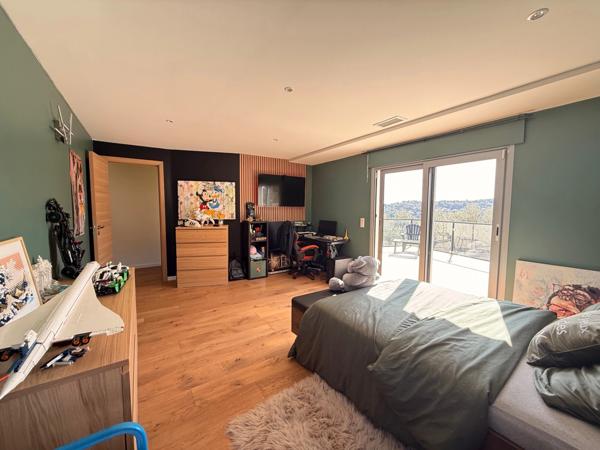 Vallauris - Villa contemporaine neuve avec vue mer