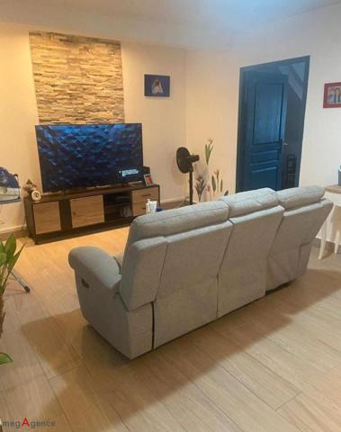 Maison à Baie-Mahault, 97122 - 5 pièces 135m²