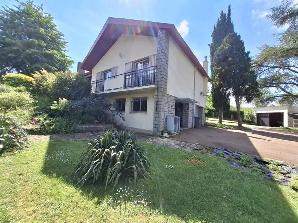 À vendre - Maison individuelle, 5 pièces située à Beaumont-sur-Sarthe (72170)