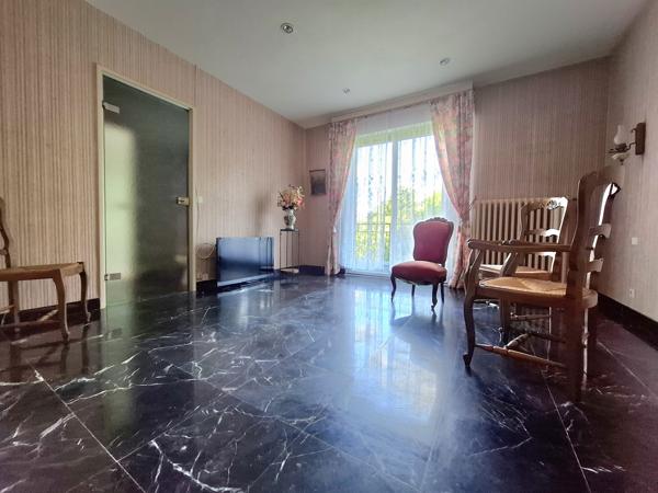 À vendre - Maison individuelle, 5 pièces située à Beaumont-sur-Sarthe (72170)