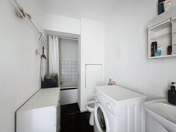 Appartement Villejuif 1 pièce(s)  TERRASSE 30,66m²