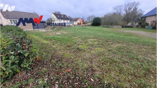 LOUAILLES-TERRAIN A BATIR NON VIABILISE-REFVDL2132