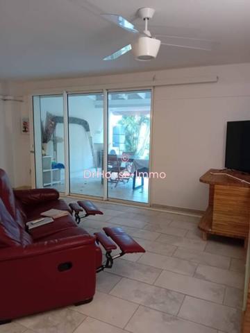 Appartement à louer 3 pièces de 90 m²