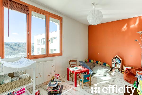 Appartement 3 pièces - 84 m² Exclusivité efficity