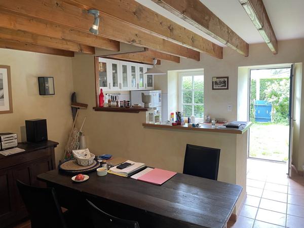 CHARMANTE CHAUMIERE 80 m² MEZERAC / ST LYPHARD