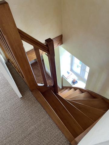 CHARMANTE CHAUMIERE 80 m² MEZERAC / ST LYPHARD