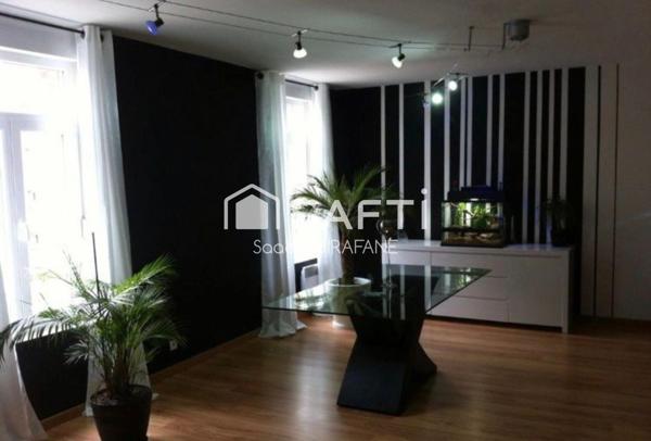 Immeuble de rapport 4 appartements et 2 Locaux