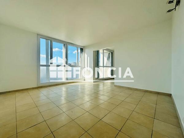 Location Appartement 4 pièces 73.4 m² - 14 PLACE MIRABEAU Soisy Sous Montmorency 95230