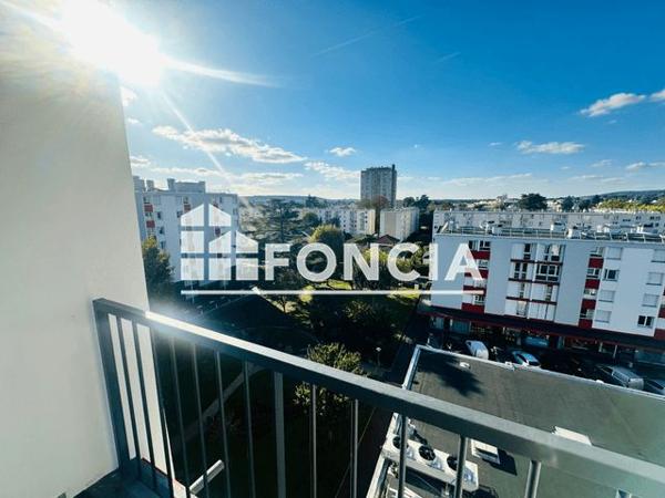 Location Appartement 4 pièces 73.4 m² - 14 PLACE MIRABEAU Soisy Sous Montmorency 95230